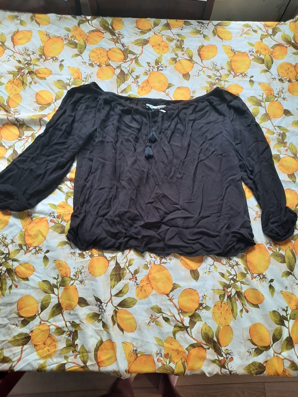 Kimchi Blue Black Off-Shoulder Peasant Blouse - Picture 2 of 7
